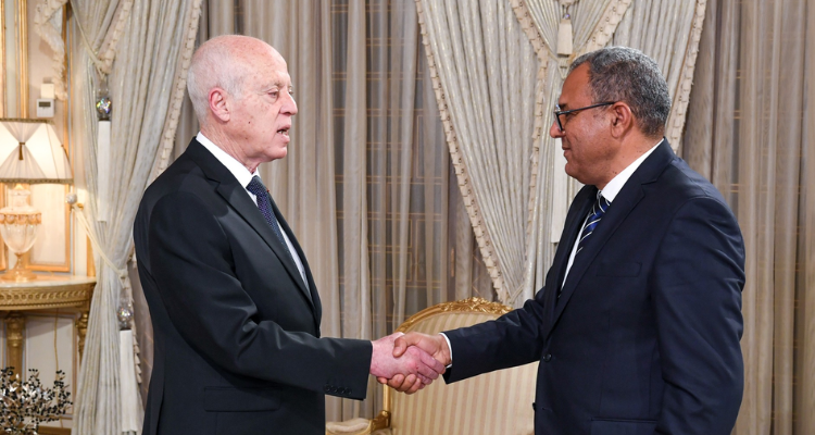 نقابات التعليم: حل الملفات الاجتماعية  العالقة سيكون  الفيصل في التعامل مع وزير التربية الجديد