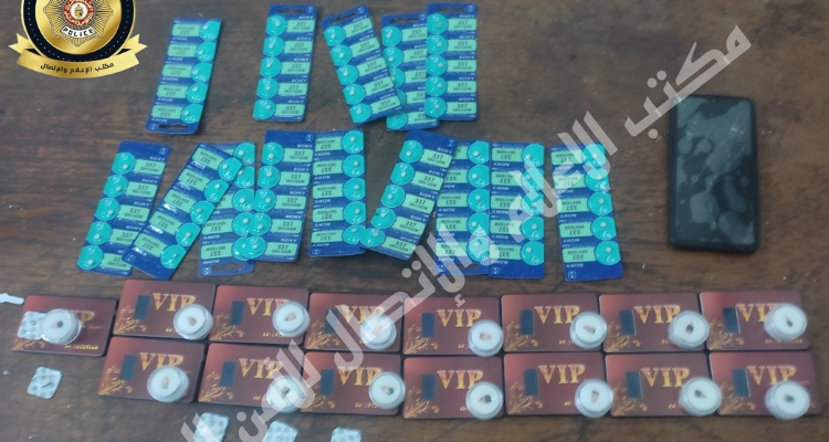 باردو: ضبط سمّاعات ذكية للغش في الإمتحانات لدى شاب من إحدى الدول المجاورة