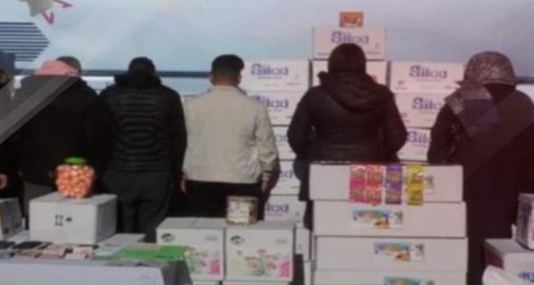 حاولوا تهريب مواد غذائية: القضاء الجزائري يخفف الحكم الصادر في حق 7 تونسيين الى 5 سنوات سجنا