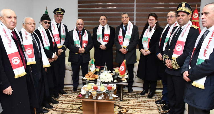 وزير الداخلية يشرف رفقة نظيره الجزائري على إحياء الذكرى 65 لأحداث ساقية سيدي يوسف