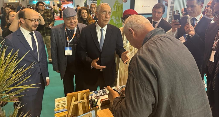 رئيس البرتغال يزور الجناح التونسي المشارك في صالون السياحة بلشبونة