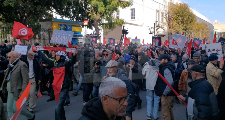 العاصمة: انطلاق مسيرة جبهة الخلاص والحزب الجمهوري