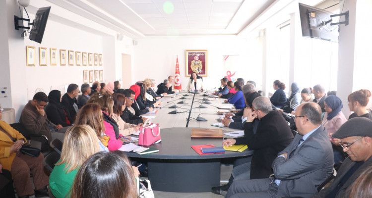 انطلاق إعداد دراسة حول واقع مؤسسات كبار السنّ بالقطاعين العمومي والخاص