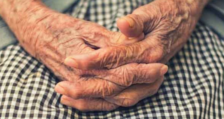 إصدار 56 قرارا جديدا في إسناد منحة للتكفّل بكبار السنّ لدى أسر بديلة