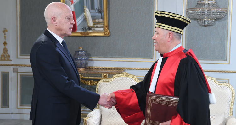 رئيس الدولة يدعو القضاة إلى المساهمة في معركة التحرير الوطني