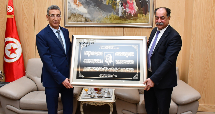 وزير الداخلية الجديد كمال الفقي يتسلم مهامه رسميا