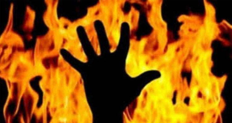 القصرين: أم لطفلين تضرم النار في جسدها