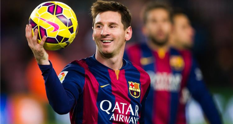 صفقة ميسي: رئيس برشلونة يحاول قطع الطريق على الهلال السعودي