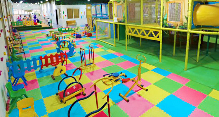 وزيرة الأسرة تقرّر الغلق المؤقت لمركز الترفيه للطفل والعائلة  بالعمران الأعلى