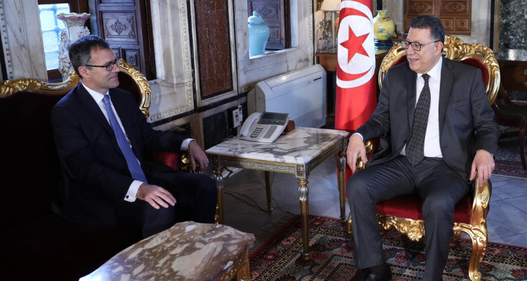 بودربالة وسفير ايطاليا بتونس يؤكدان على مواصلة التعاون الكثيف للحدّ من ظاهرة ''الحرقة''