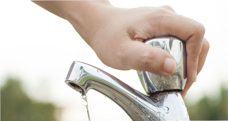 رضا قبوج: مخزون المياه حاليا محدود جدا وعلى المواطنين الاقتصاد في استغلال الماء