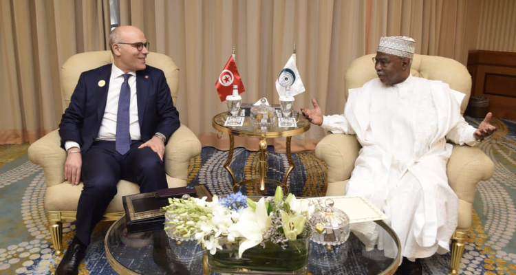 منظمة التعاون الإسلامي تجدّد وقوفها الى جانب تونس