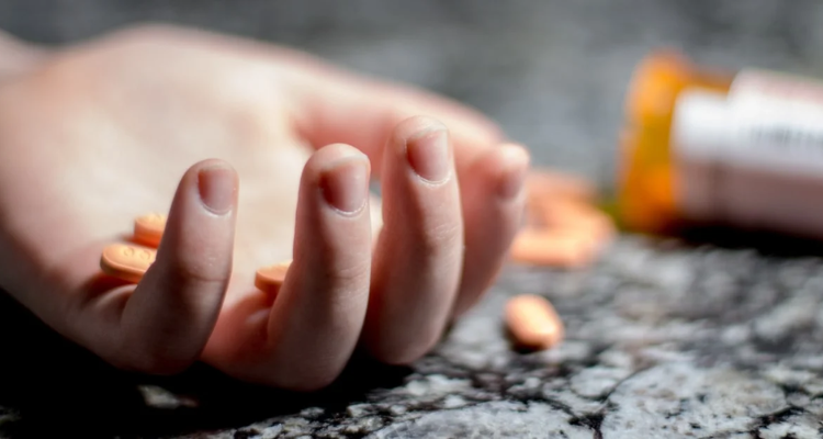 وزيرة المرأة: 80 بالمائة من محاولات الانتحار في صفوف الأطفال هي من الإناث