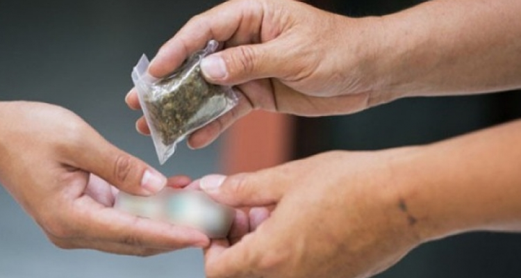 الكشف عن شبكة مختصة في ترويج المخدّرات