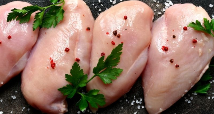 نابل: حجز 90 طنا من ''السكالوب'' داخل مخزن عشوائي