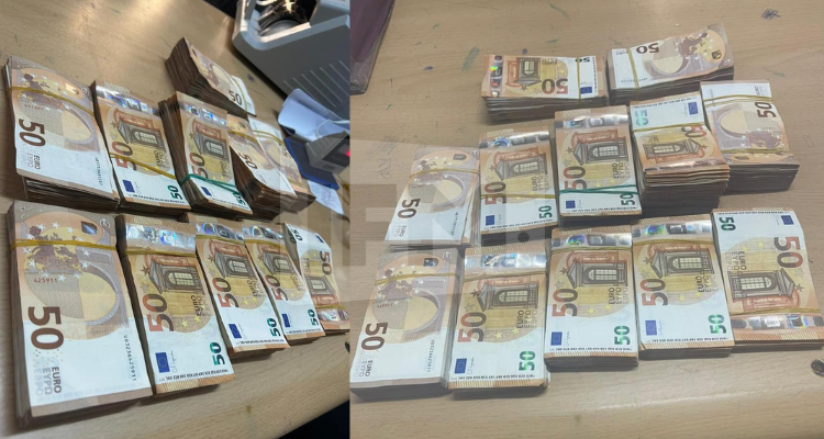 معبر راس جدير: إحباط محاولة تهريب مبلغ من العملة الأجنبية يفوق450 ألف دينار