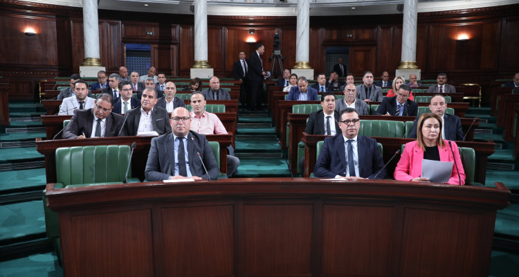 مجلس النواب يصادق على مشروع قرض بقيمة 500 مليون دولار لتمويل الميزانية