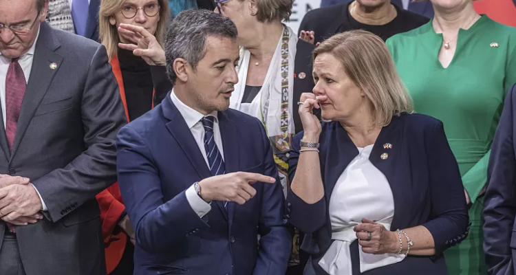 وزيرا داخلية فرنسا وألمانيا في تونس لبحث مسألة "الهجرة"