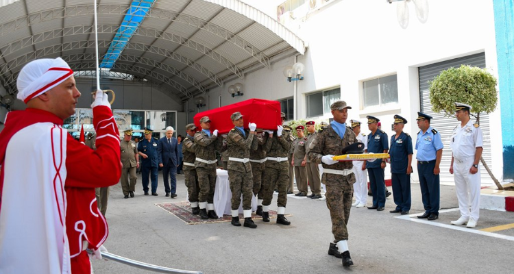تأبين الوكيل أول محمد الجوّادي الذي توفي  إثر سقوط مروحيّة بمنطقة كاب سيراط