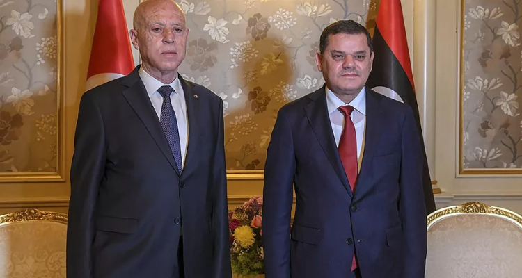 ظاهرة الهجرة غير النظامية محور مكالمة هاتفية بين سعيّد ودبيبة