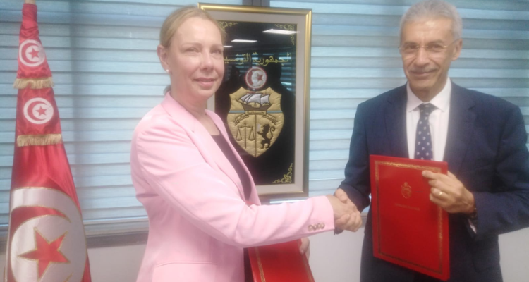 بقيمة 87 مليون دولار: توقيع اتفاقية بين تونس والبنك الإفريقي لدعم منظومة الحبوب