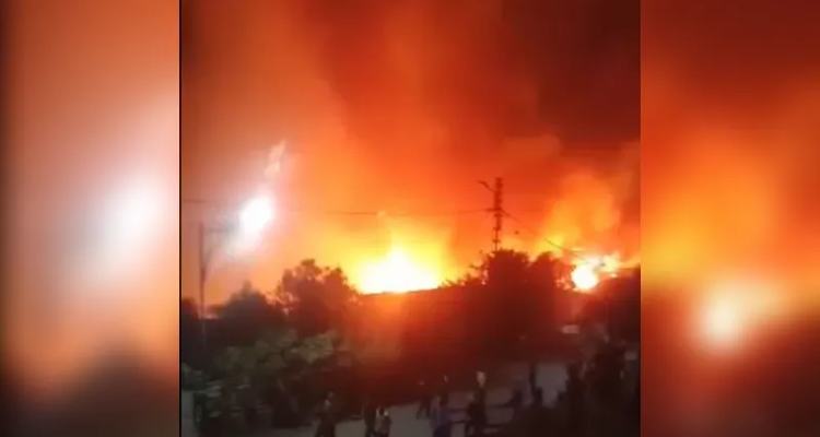 الجزائر: مقتل 10 جنود وإصابة 25 آخرين جراء حرائق