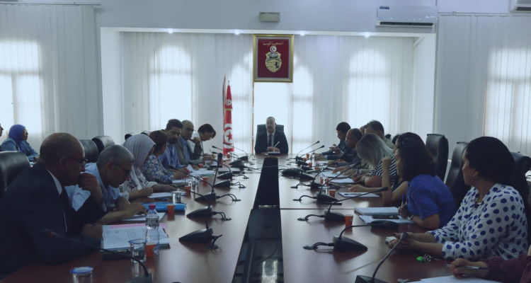 وزير الصحة يشدد على التّسريع في إنجاز وحدة المستحضرات المعقّمة بمركز التوليد وطبّ الرّضيع بتونس