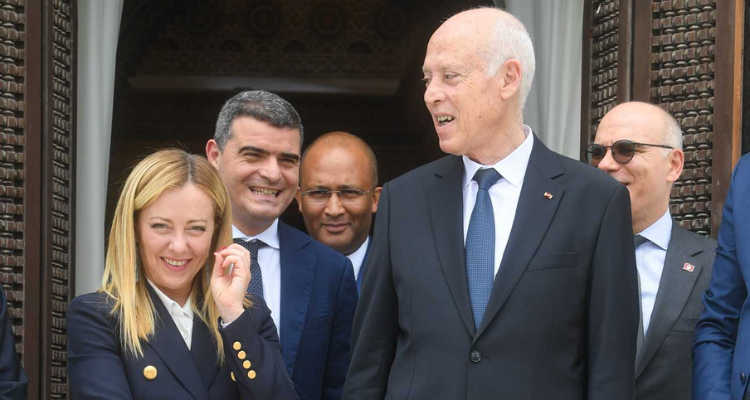 معالجة أسباب الهجرة غير النظامية محور مكالمة هاتفية بين سعيّد وميلوني