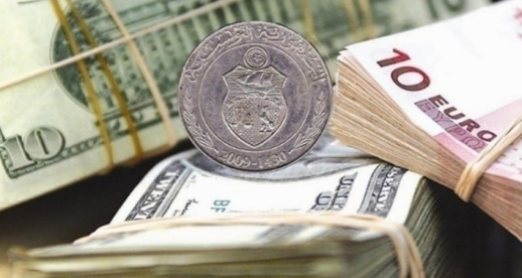 ارتفاع سعر صرف الدينار التونسي مقابل الدولار الأمريكي وانخفاضه ​​أمام الأورو