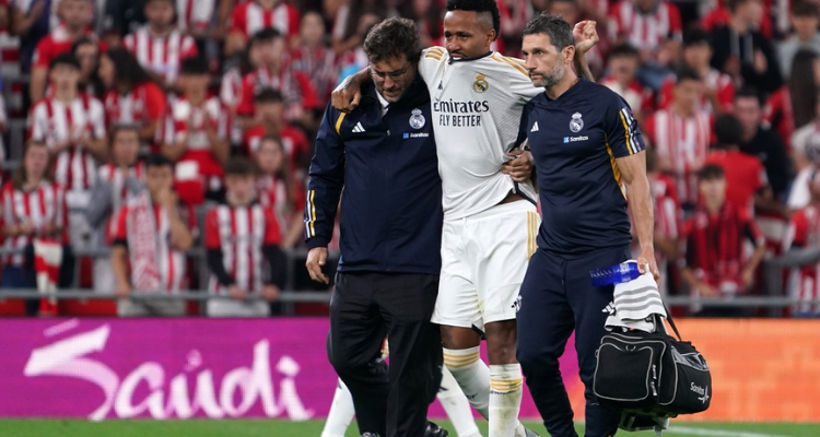 ريال مدريد يعلن اصابة مدافعه  ميليتاو بقطع في الرباط الصليبي