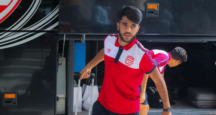 محمد امين بن زغادة يغادر النادي الافريقي وينتقل الى الدوري الليبي