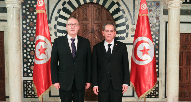 رئيس الحكومة يتباحث مع الأمين العام المساعد للأمم المتحدة علاقات التعاون