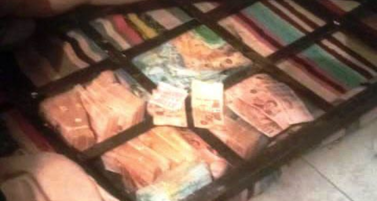 المنزه: شخصان يستوليان على 90 الف دينار من داخل فرع بنكي
