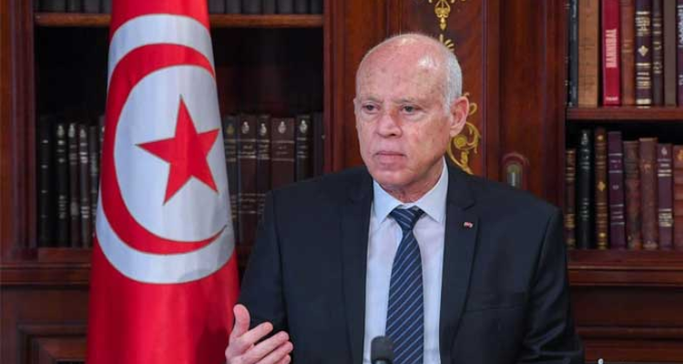 رئيس الدولة: نشرة القناة الوطنية بدأت بغلاء الأسعار وكأن عمليات قواتنا الامنية والعسكرية ليست في تونس