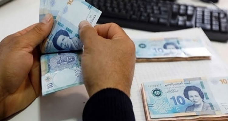 الترفيع في المساعدة المالية الخاصة بالعودة المدرسية من 50 إلى 100 دينار لابناء العائلات المعوزة