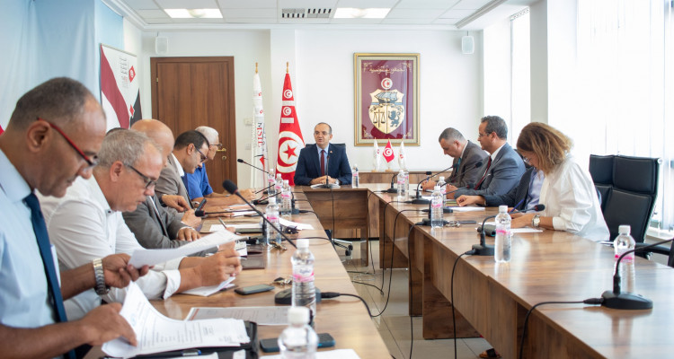 جلسة عمل بين ممثلين عن هيئة الانتخابات ووزارة الداخلية