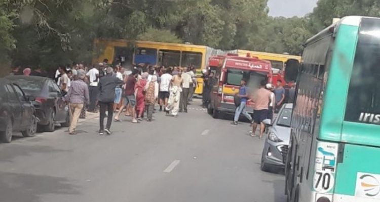 وزارة الصحة: "حالة التلاميذ المصابين في حادث مرور حافلة للنقل المدرسي بسيدي ثابت مستقرة"