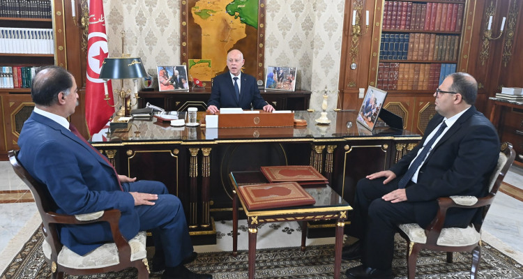 رئيس الدولة ينهي مهام المدير العام للأمن العمومي