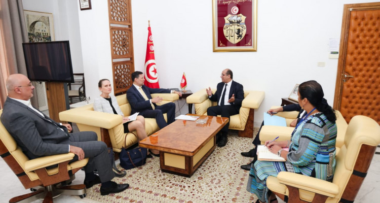 دعم التعاون في المجال الاجتماعي محور لقاء مالك الزاهي بالمنسق المقيم للأمم المتحدة بتونس