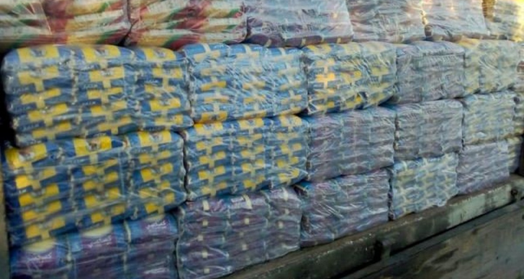 ضبط شاحنة خفيفة على متنها2850 كغ من الكسكسي