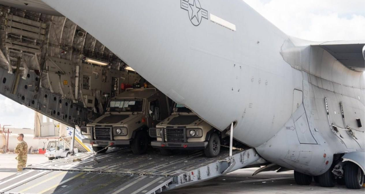 الجيش الإسرائيلي يعلن تسلمه شحنة مدرعات أمريكية