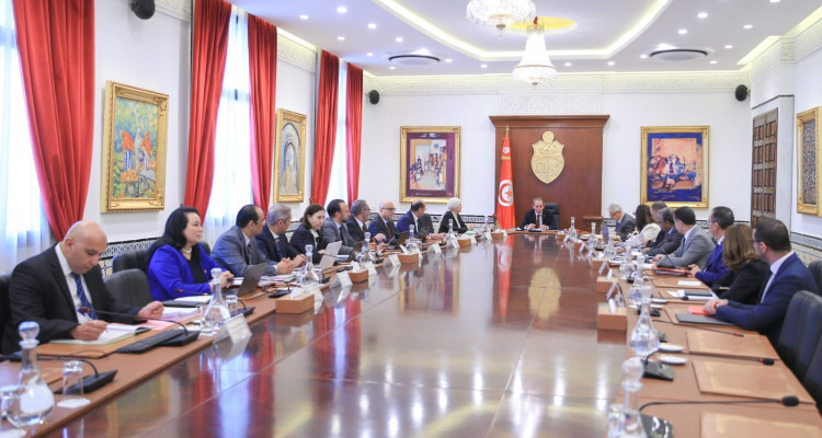 منها مشروع الربط الكهربائي مع إيطاليا: مجلس الوزراء يوافق على مشاريع قوانين  اقتصادية واجتماعية