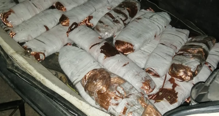 فوشانة: ضبط سيارة على متنها  157 كيلوغراما من النحاس