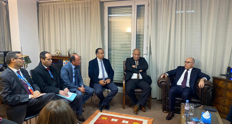 وزير الخارجية يلتقي أفرادا من الجالية التونسية بسويسرا