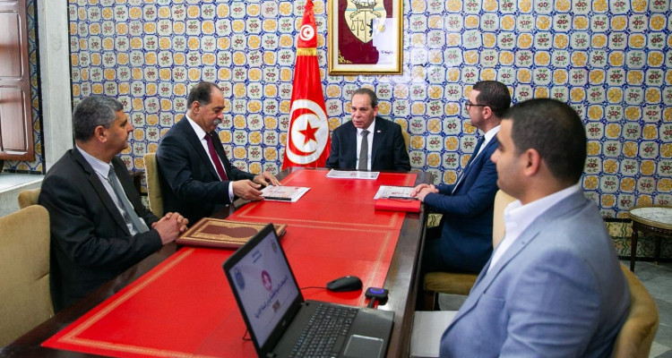 الاستعدادات والاحتياطات الأمنية الخاصة برأس السنة الادارية محور جلسة عمل بإشراف رئيس الحكومة