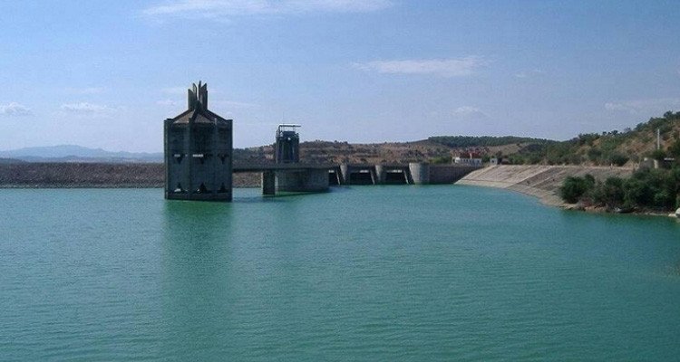 وزارة الفلاحة تدعو إلى عدم الاقتراب من السدود و الأودية