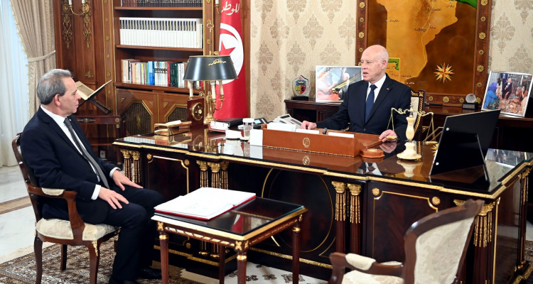 الحشاني يُطلع رئيس الدولة على  نتائج مشاركة تونس في القمة الأفريقية بأديس أبابا