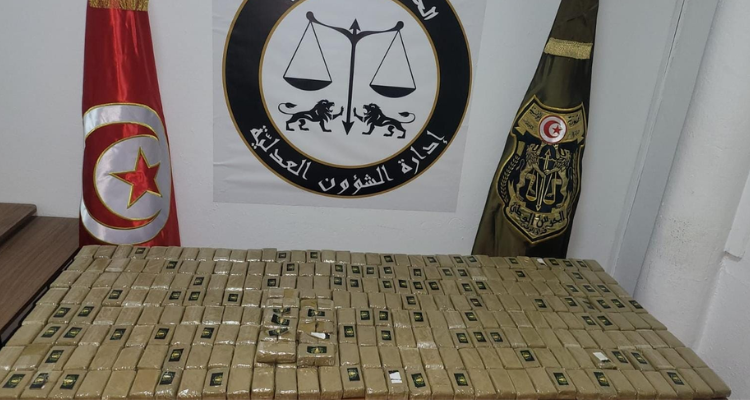 بنعروس: ضبط 7 مفتش عنهم في تهريب المخدّرات عبر الشريط الحدودي الغربي