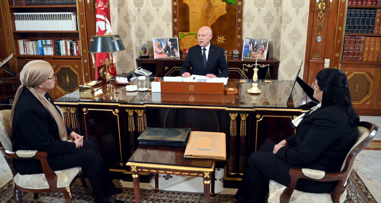 الصلح الجزائي محور لقاء رئيس الدولة ووزيرتيْ العدل والمالية