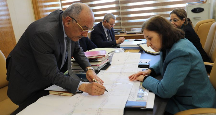 الوزيرة المكلفة بالنقل تدعو لاتخاذ إجراءات استكمال الأشغال المتعلّقة بالشبكة الحديدية السريعة